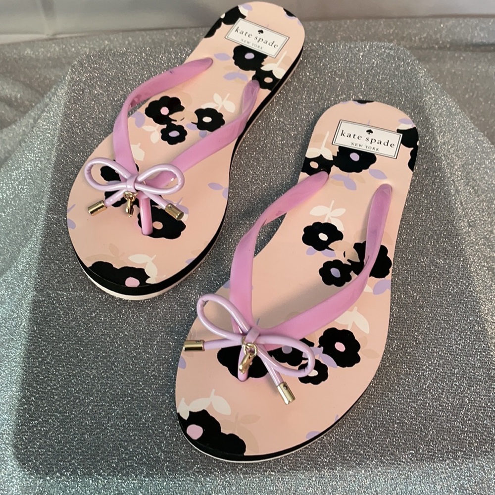 kate spade New York Flip Flops Size 7-8